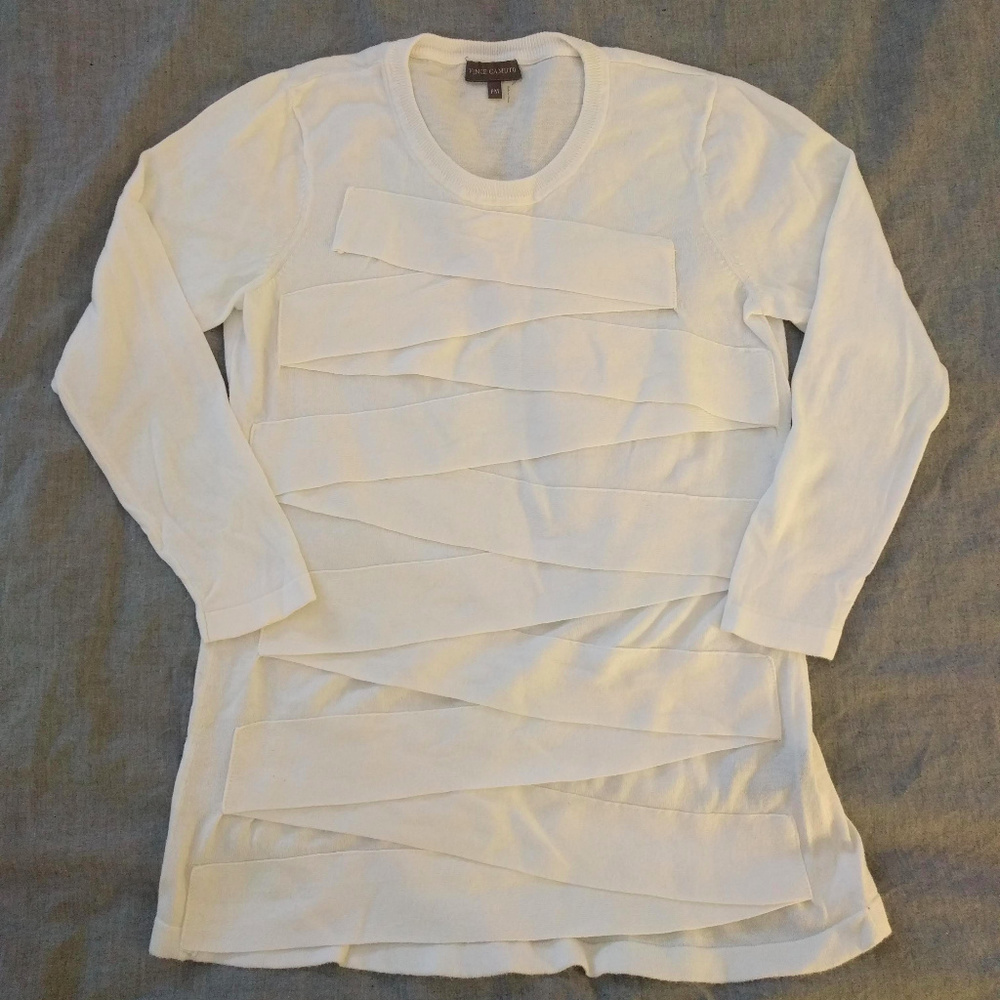 Vince Camuto Ribbon Shutter Sweater - EUC